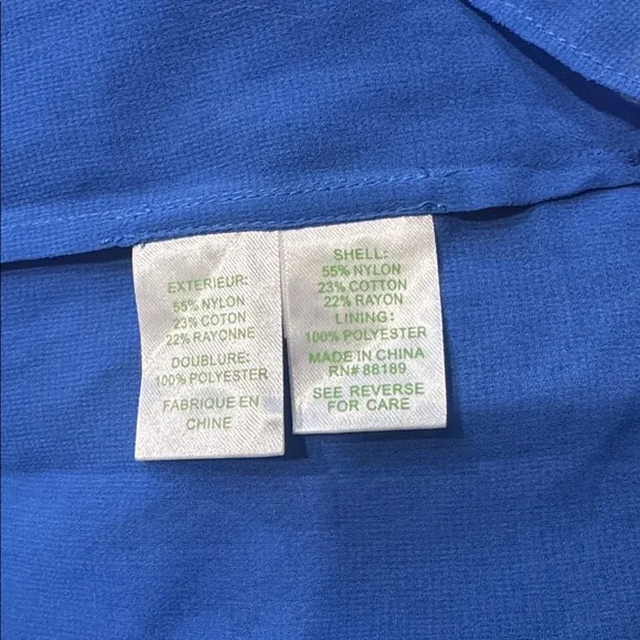 Lilly Pulitzer Royal Blue Lace Off-Shoulder Ruffle Sleeve Top, size M, NWT. - Picture 4 of 4